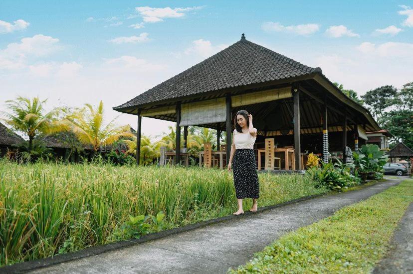 Santosha Villas & Spa ウブド エクステリア 写真