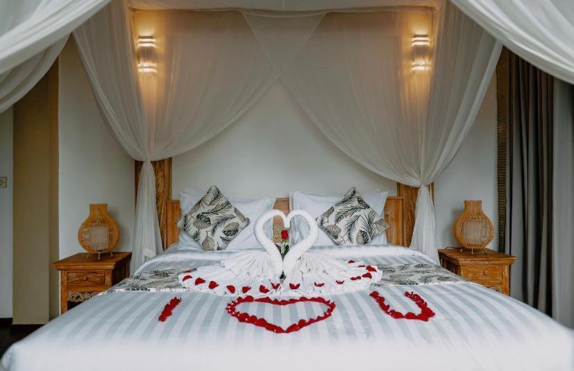 Santosha Villas & Spa ウブド エクステリア 写真