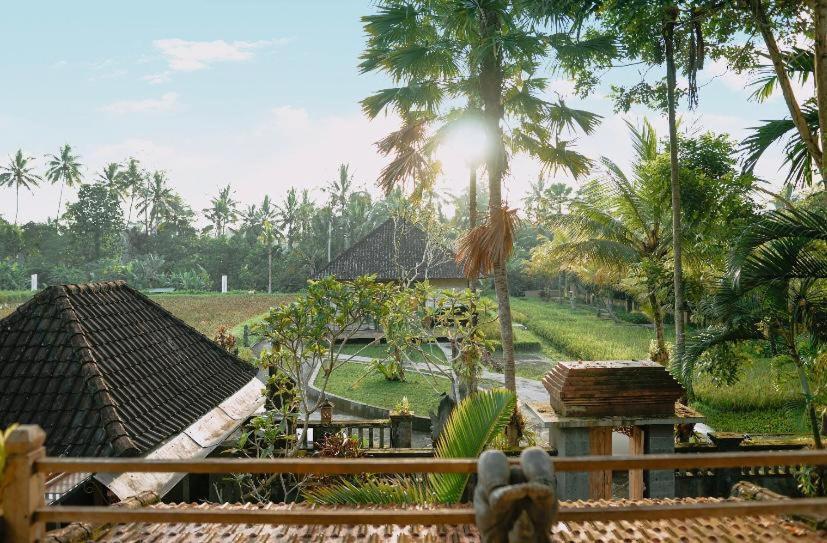 Santosha Villas & Spa ウブド エクステリア 写真