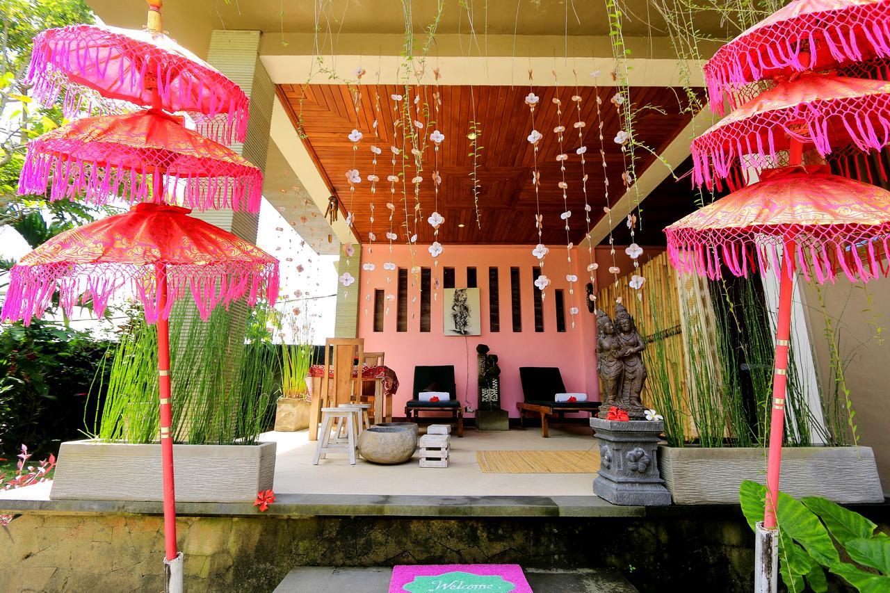Santosha Villas & Spa ウブド エクステリア 写真