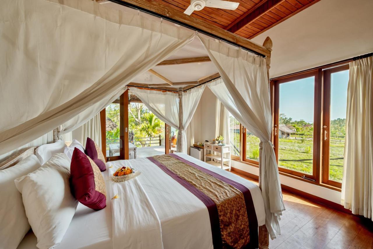 Santosha Villas & Spa ウブド エクステリア 写真