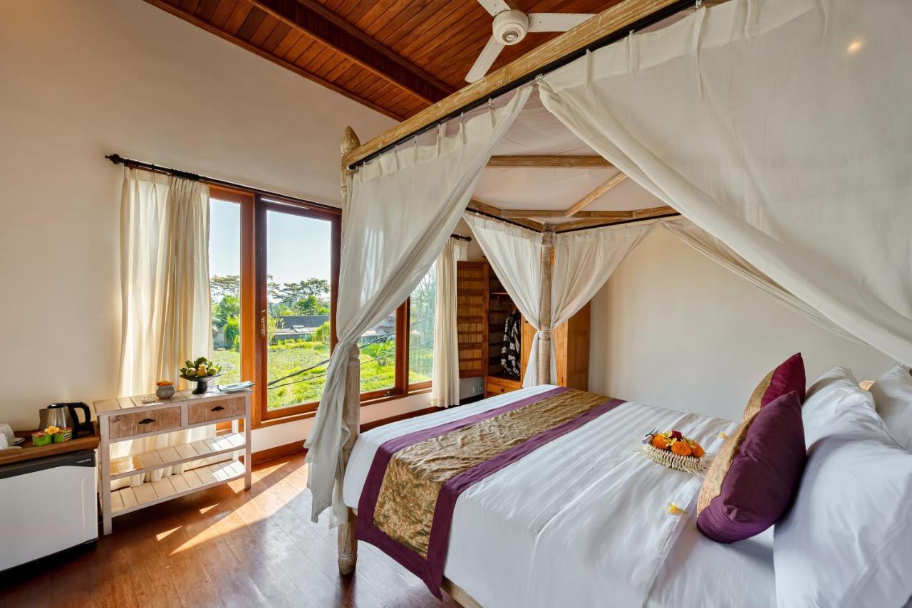 Santosha Villas & Spa ウブド エクステリア 写真
