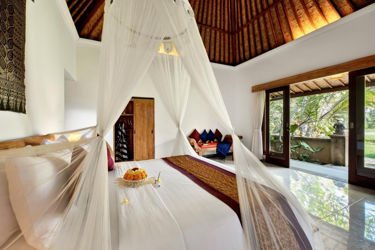 Santosha Villas & Spa ウブド エクステリア 写真
