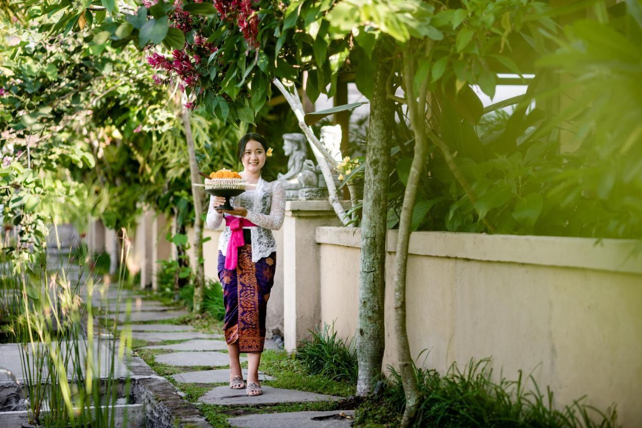 Santosha Villas & Spa ウブド エクステリア 写真